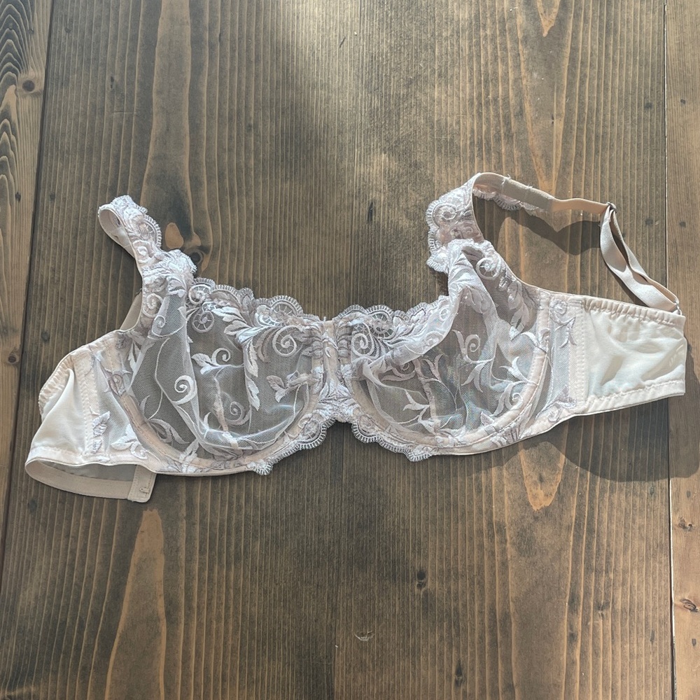 Soma Sheer Lace Underwire Bra - Cream